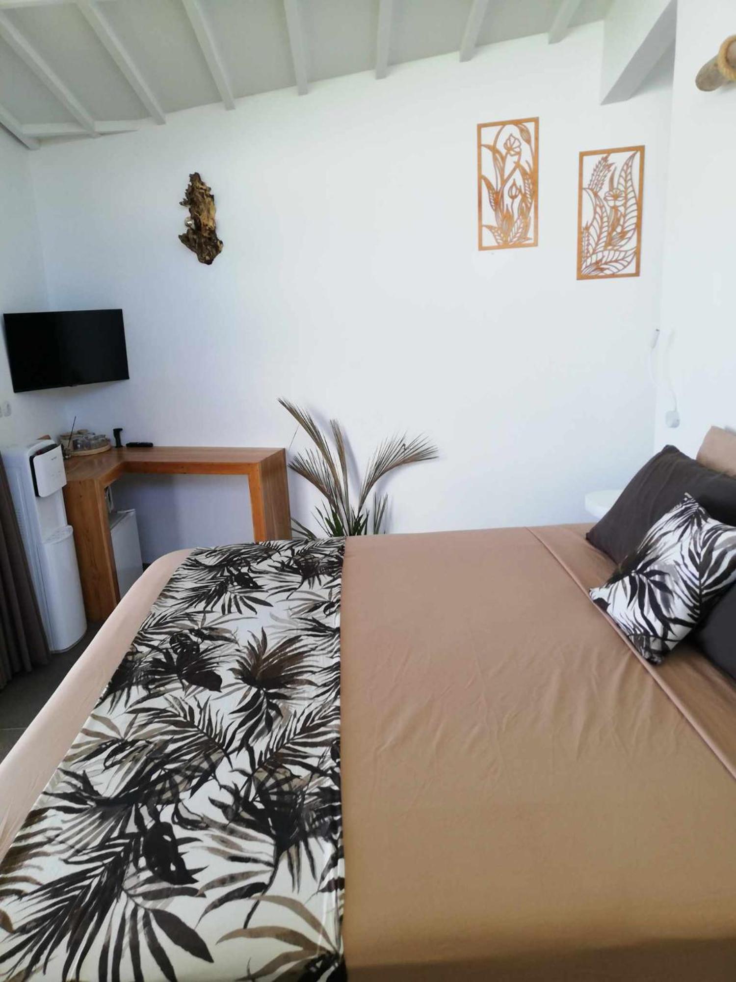 Eden Eco-Villas With Private Pool & Sea View - Adult Only Batumadeg 외부 사진
